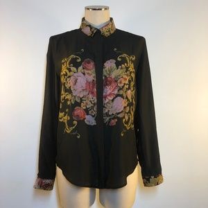 Black floral long sleeve buttoned blouse